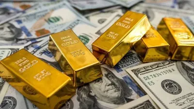 Gold Rebounds From Near One Month Low as Dollar and Treasury Yields Retreat — All Eyes on Friday's Payrolls